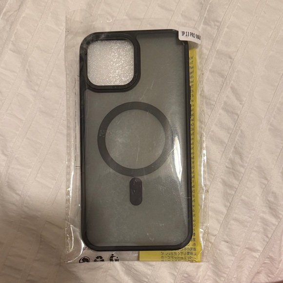 Magnetic Case for iPhone 13 Pro Max - Black - Picture 1 of 2